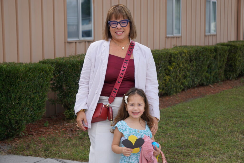 Mother’s Day Service // Servicio Día de Madres